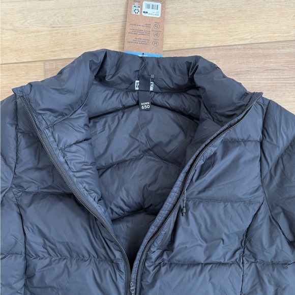 Eddie Bauer 650 fill down fill puffer jacket - Picture 4 of 5